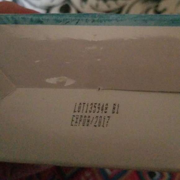 Rite aid 1 hour whitening - Picture 3 of 3